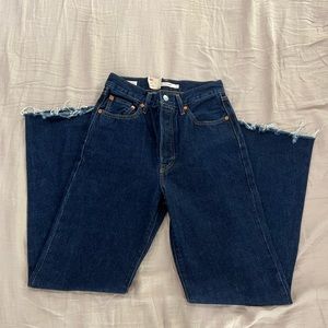 Levi’s Ribcage Jeans, size 27x32